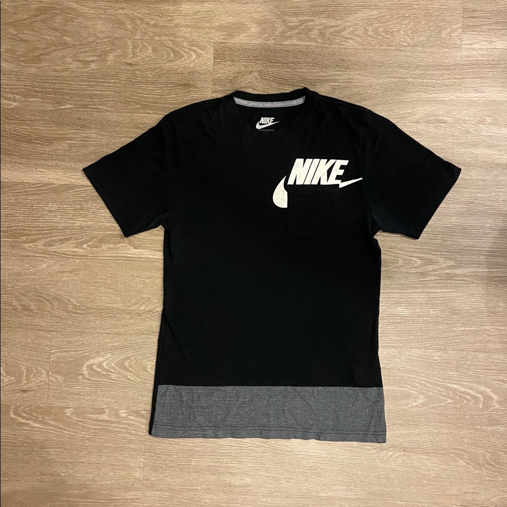 Nike pocket shirt